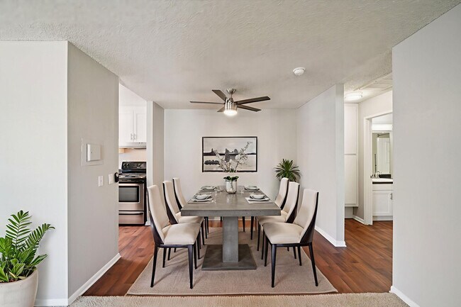 Boulder Creek, Riverside, CA 92507 - photo 4