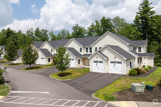 6 Truman Cir, Rochester, NH 03867