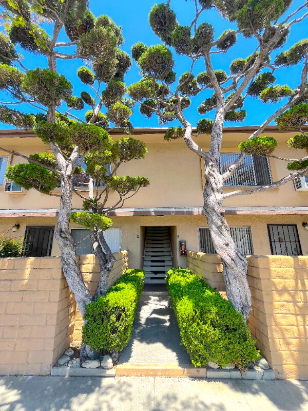 721 Cordova St Unit 11, Pasadena, CA 91101