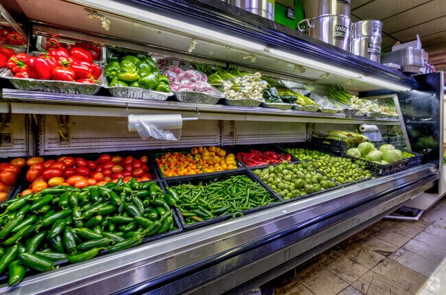 At Super Mercadito in Ford Birthsite you can find all needed to make the authentic salsa verde.
