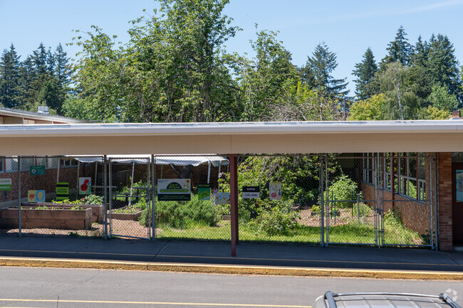 Ventura Park Elementary School 05
