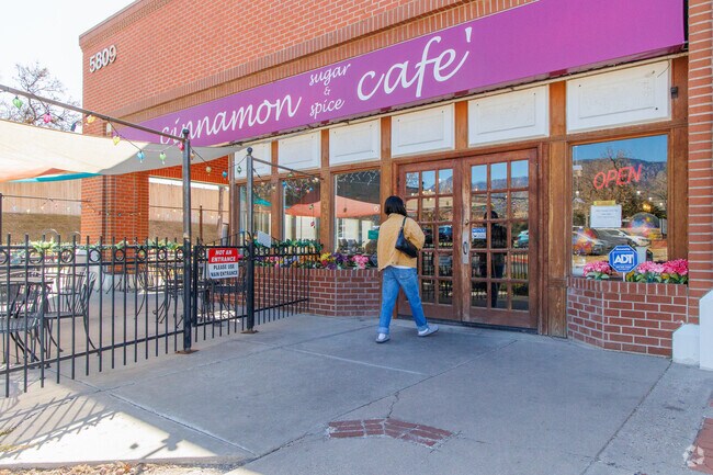 Cinnamon, Sugar & Spice Cafe's wide array of food keeps Academy Hills Park residents returning.