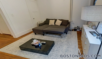 452 Park Dr Unit 2, Boston, MA 02215