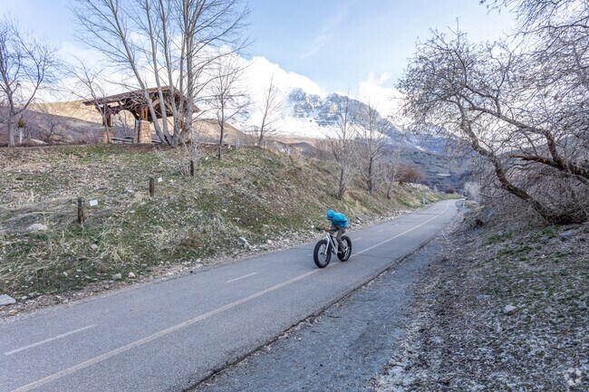 Enjoy a sunrise bike ride though the Provo Canyon, located near the SCERA neighborhood.