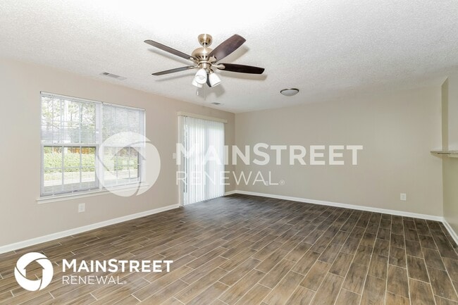 5319 Creekview Way, Morrow, GA 30260 - photo 5