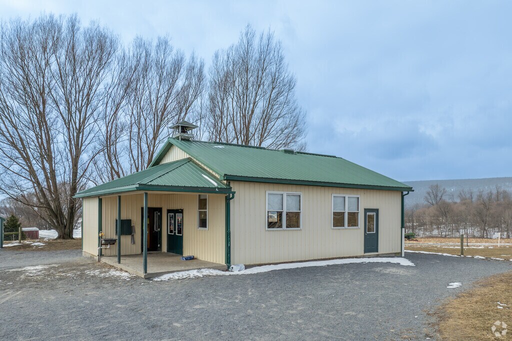 Windy Poplars School is open the local Amish.