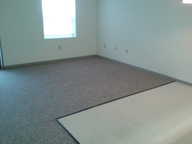 Songbird Apartments, Chippewa Falls, WI 54729 - photo 3