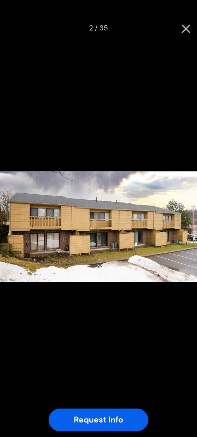 681 Carroll St, Akron, OH 44304