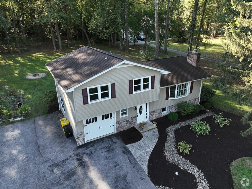 1811 Underwood Rd, Gambrills, MD 21054 - photo 2