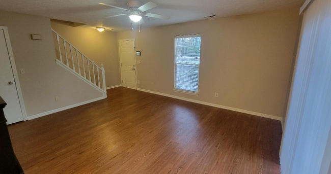 400 Waterside Ave, Canal Fulton, OH 44614 - photo 3