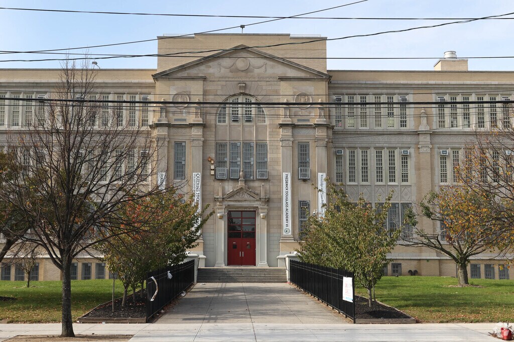 The Academy of Medical Technology is located in the Far Rockaway High School.