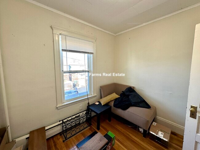 352 Main St unit 2, Medford, MA 02155 - photo 6