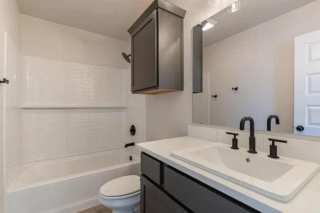 12001 Ironton Ave, Lubbock, TX 79424 - photo 2