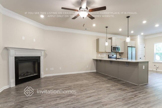 2303 Buford Town Dr, Buford, GA 30518 - photo 2