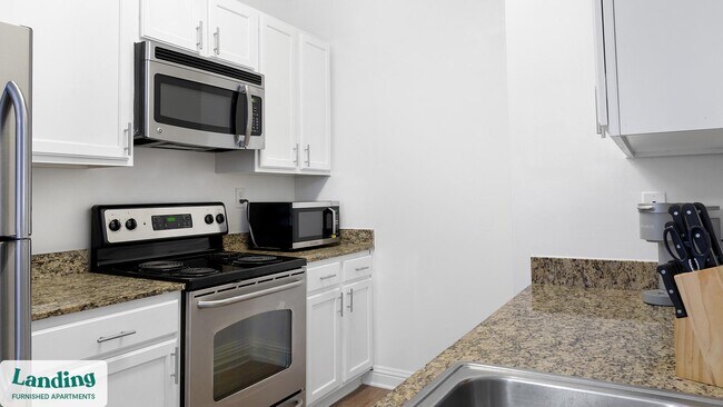 925 Canterbury Rd NE unit 12-1257.1408493, Atlanta, GA 30324 - photo 6