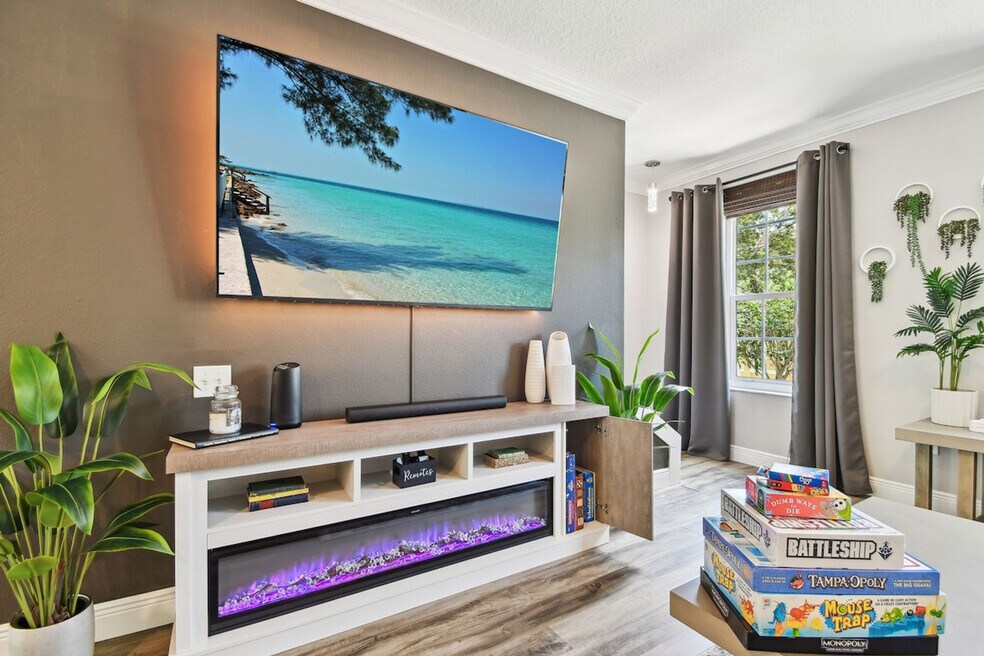 3174 Bayshore Oaks Dr unit ID1283035P, Tampa, FL 33611 - photo 1