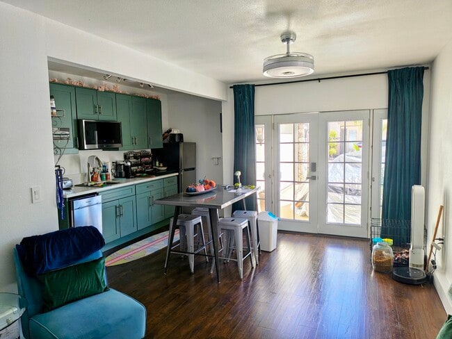 32450 Magenta Ct, Temecula, CA 92592 - photo 2