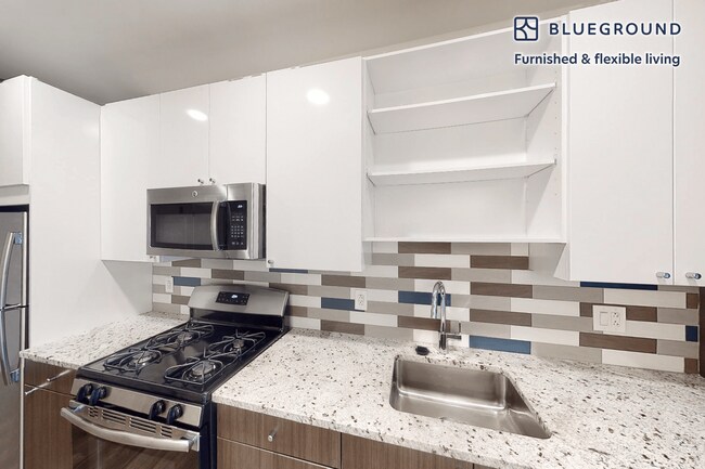 2 Leighton St unit FL5-ID2047A, Cambridge, MA 02141 - photo 5