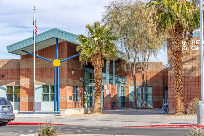 Dean Petersen Elementary School 2