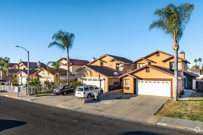 Most suburban homes in Perris are built in Spanish Revival and new traditional styles.