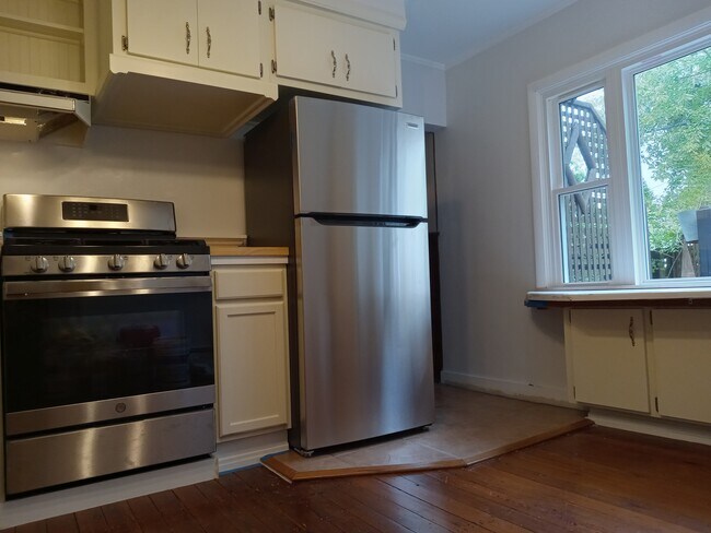 13 Essex St unit 1, Salem, MA 01970 - photo 7