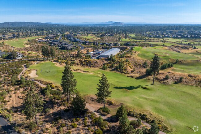 Tetherow is a relatively new neighborhood in Bend, Oregon.