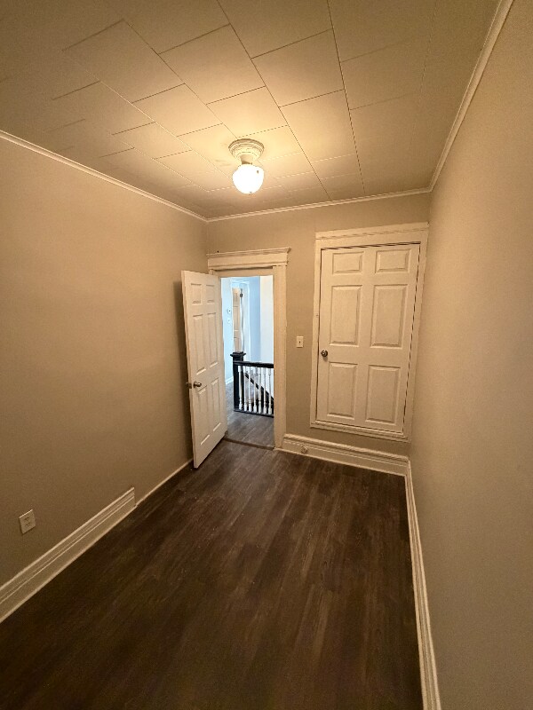 214 Maple St unit 2nd Fl, Kearny, NJ 07032 - photo 5
