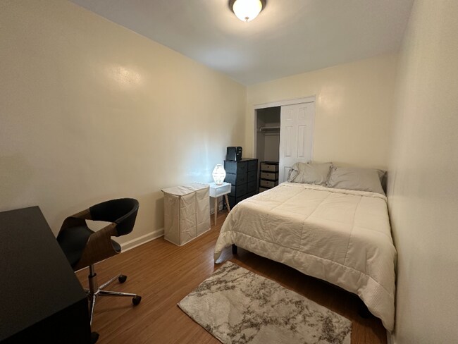 347 W 30th St unit 4A, New York, NY 10001 - photo 4