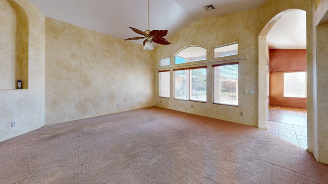 4209 W Wahalla Ln, Glendale, AZ 85308 - photo 3