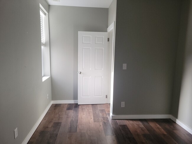 4180 Neosho St unit 1st Flooor, Saint Louis, MO 63116 - photo 7