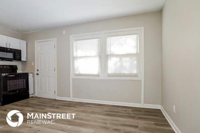 6401 E 149th St, Grandview, MO 64030 - photo 7