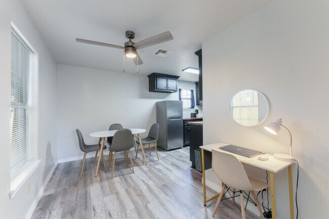 1538 S 19th St unit ID1268399P, Corpus Christi, TX 78404 - photo 6