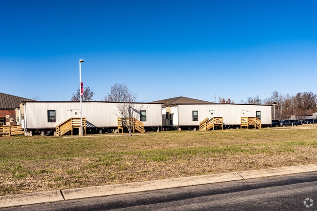 Stewarts Creek Elementary School portable classrooms