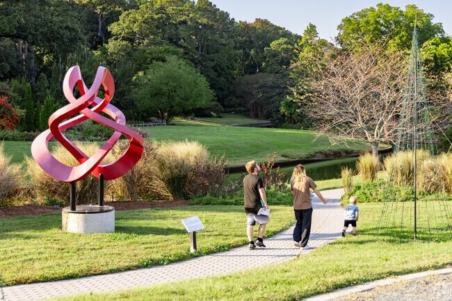 Norfolk Botanical Garden features a mix of paved, gravel, and boardwalk trails near Elmhurst.