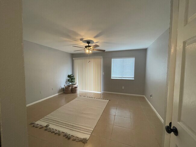 Bryn Mawr Apartments, Tallahassee, FL 32304 - photo 3
