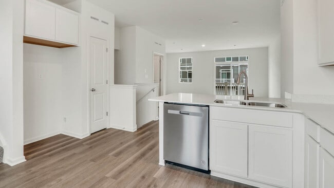 575 Yosemite Way, Mundelein, IL 60060 - photo 7