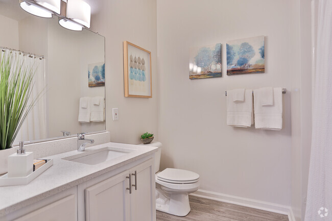 2BR, 2BA