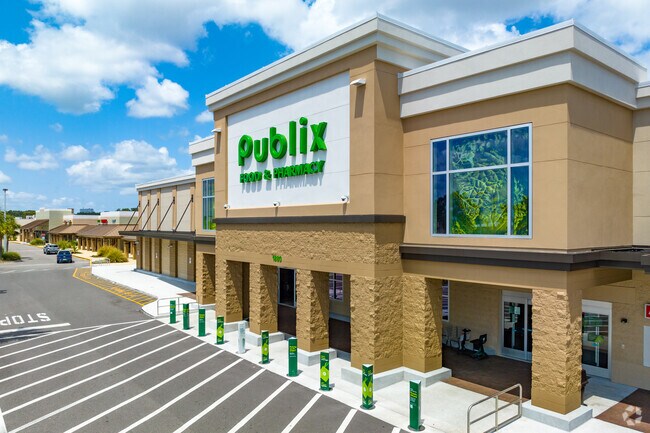 Stock up on all your groceris at Publix in Rockledge Square.