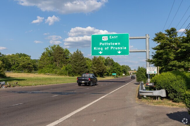 Route 422 is the main road to get around in Union Township.