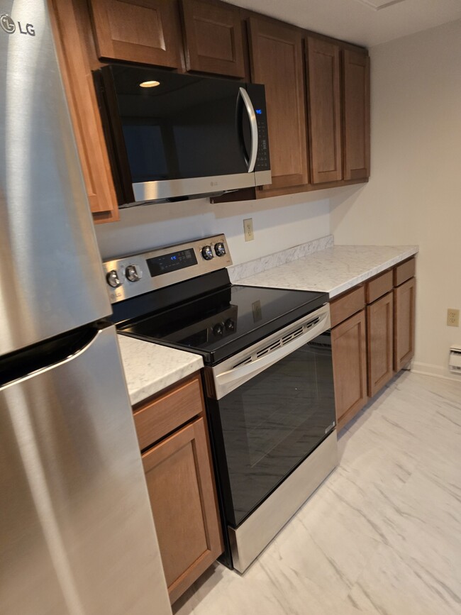 1212 W Water St Unit 208, Elmira, NY 14905