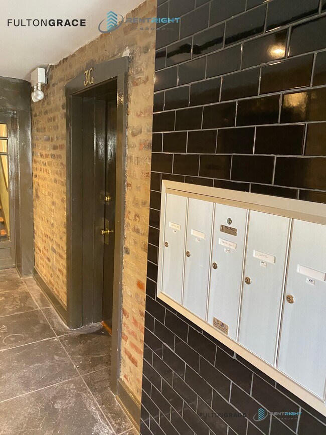 845 W Agatite Ave unit 845-3G, Chicago, IL 60640 - photo 5