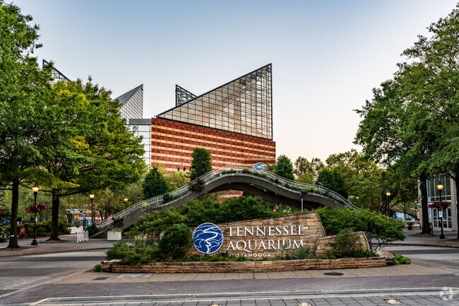 Different entrance to Tennessee aquarium in the Ooltewah-Summit Neighborhood.