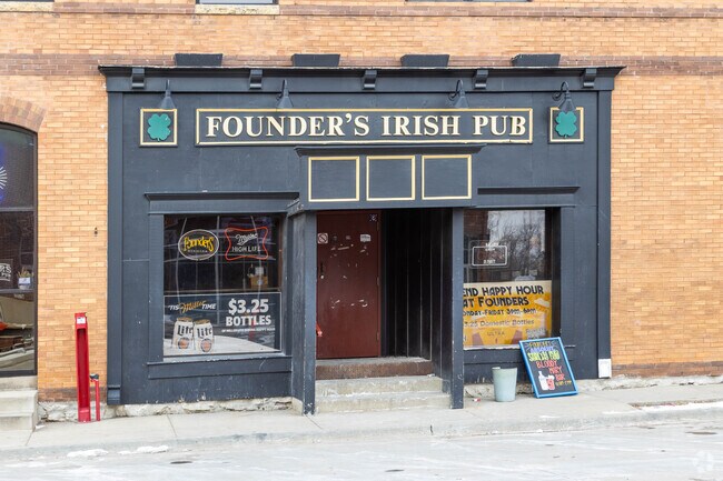 Founder's Irish Pub is a cozy little spot in the center of Bondurant.