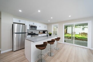171 Van Horne St, Jersey City, NJ 07304