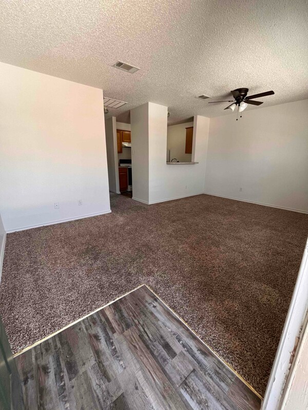 700 Hercules Ln, Denton, TX 76209