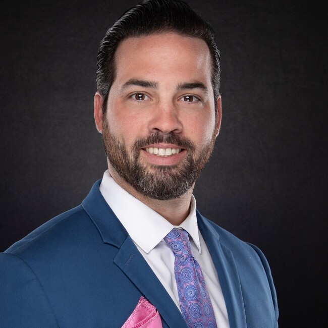 Agent Photo