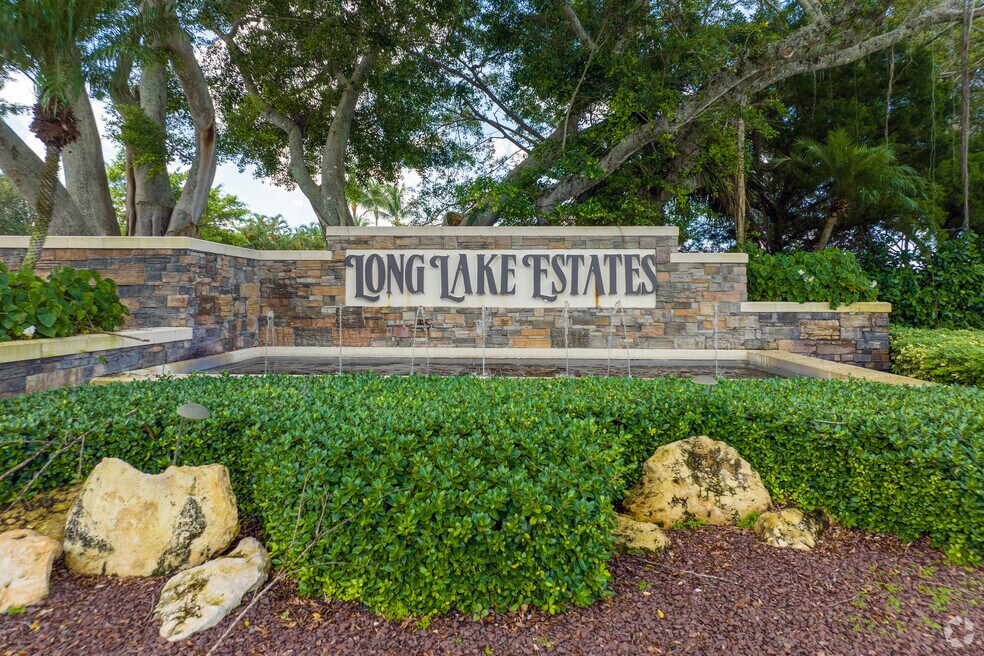 Neighborhood_Long Lake_V1_102723