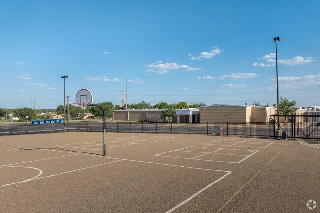 Rolling Hills Elementary School encourages community involvement and leadership skills.