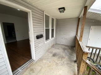 453 S Main St, Bangor, PA 18013