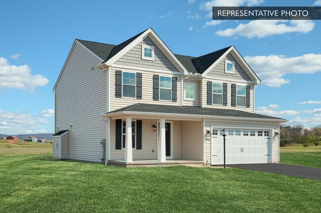 6322 Liam Dr, Codorus, PA 17362 - photo 3